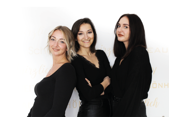 Hairzlich Friseur*Innen Top-Haarstylist*Innen und Colorist*Innen